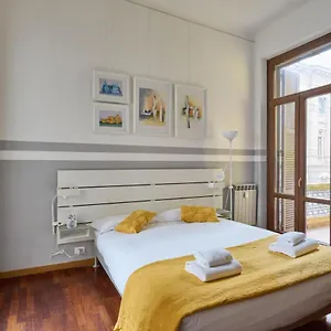 https://artist-nadias-apartment-in-porta-vercellina.it-lombardy.com